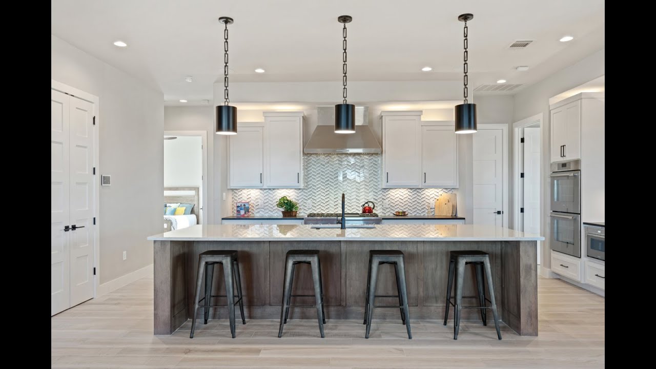 Model Open Every Saturday and Sunday From 