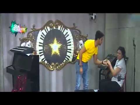 مشهد مينا وشيرين قبل نهاية الحصة 18 10 2014