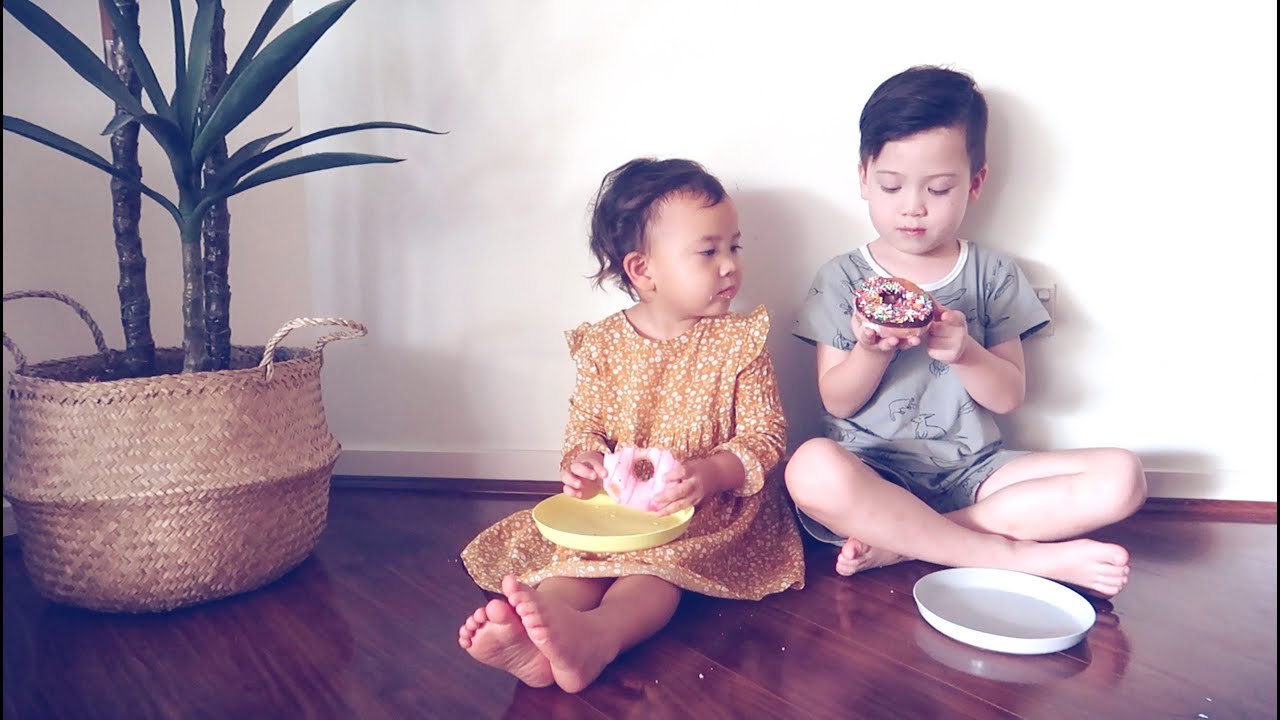 CHIC TRÒN 3 TUỔI !!! | Vlog 104, Năm 2020 - youtube