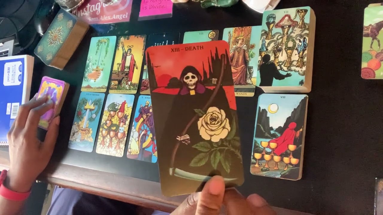 Scorpio ♏️ Out with the old, in with the new + a secret career message from Spirit | AUGUST 2022