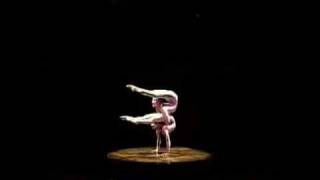 Cirque du Soleil - Alegría - Contortion Duo