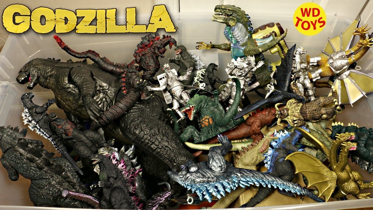 Godzilla: Planet of the Monsters Mega-Size Godzilla Action Figure