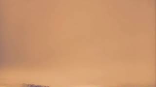 Vidio sedih   kata-kata selamat tinggal 2020. Selamat datang 2021