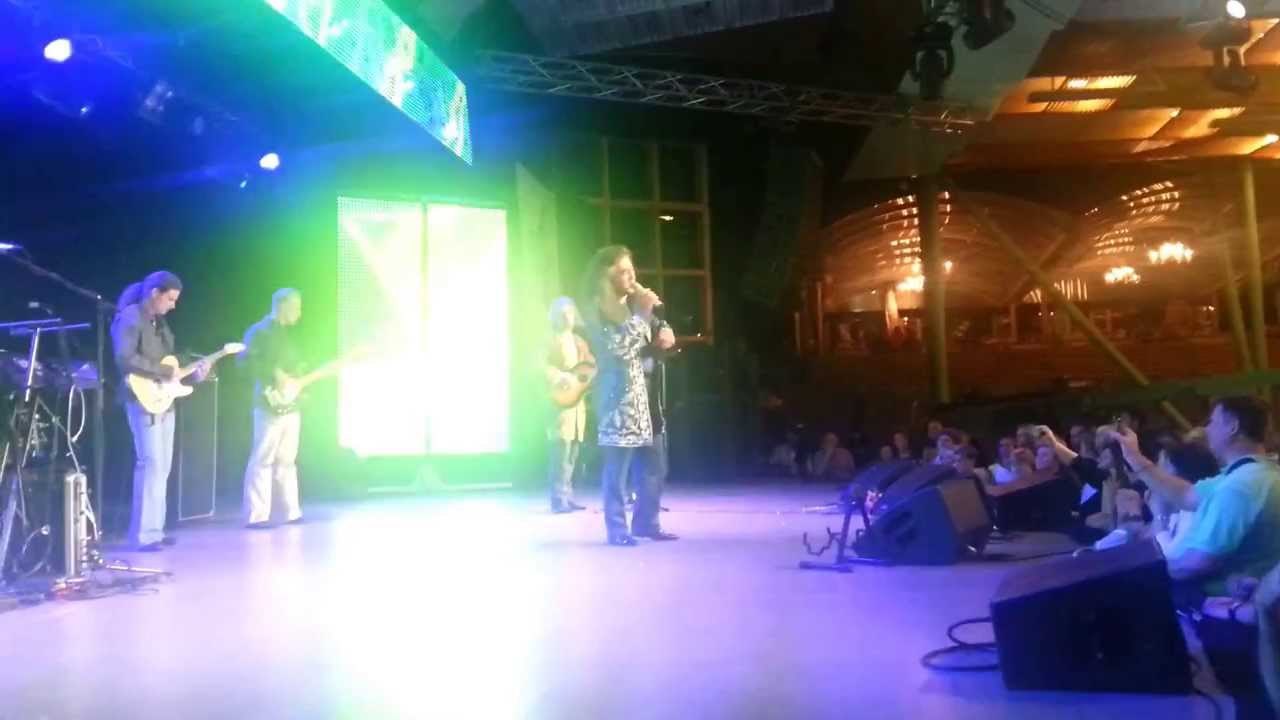 Юрмала 2013. Фестиваль шансона. Учкудук 3 колодца - YouTube