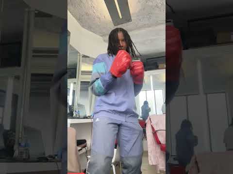 POV : Tu te fais chier en plein tournage de fin d’année 😅