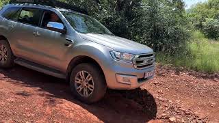 Ford Everest 3.2 4x4 @ Hennops Offroad Trails