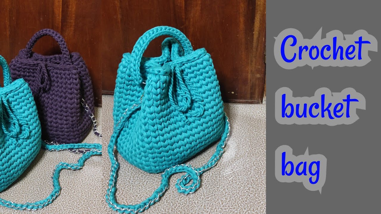 Handmade crochet t-shirt yarn handbags by Saint Bonnet in black