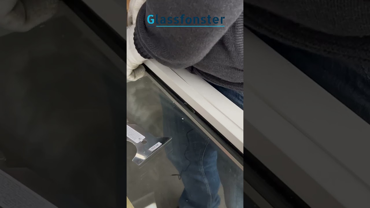 Rien de plus satisfaisant qu'enlever des parcloses de fenêtre !