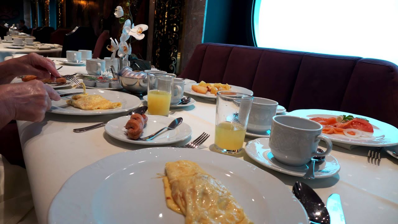 msc yacht club breakfast