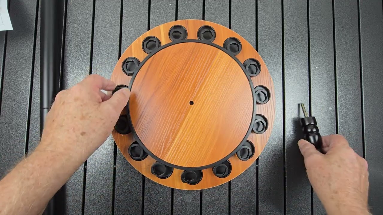 15-Rod Rotating Fishing Rod Rack – Space-Saving Gear Organiser