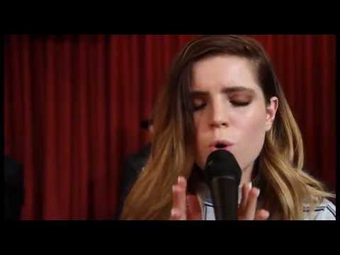 Studio Brussel: Echosmith - Bizarre Love Triangle (New Order cover) (live)
