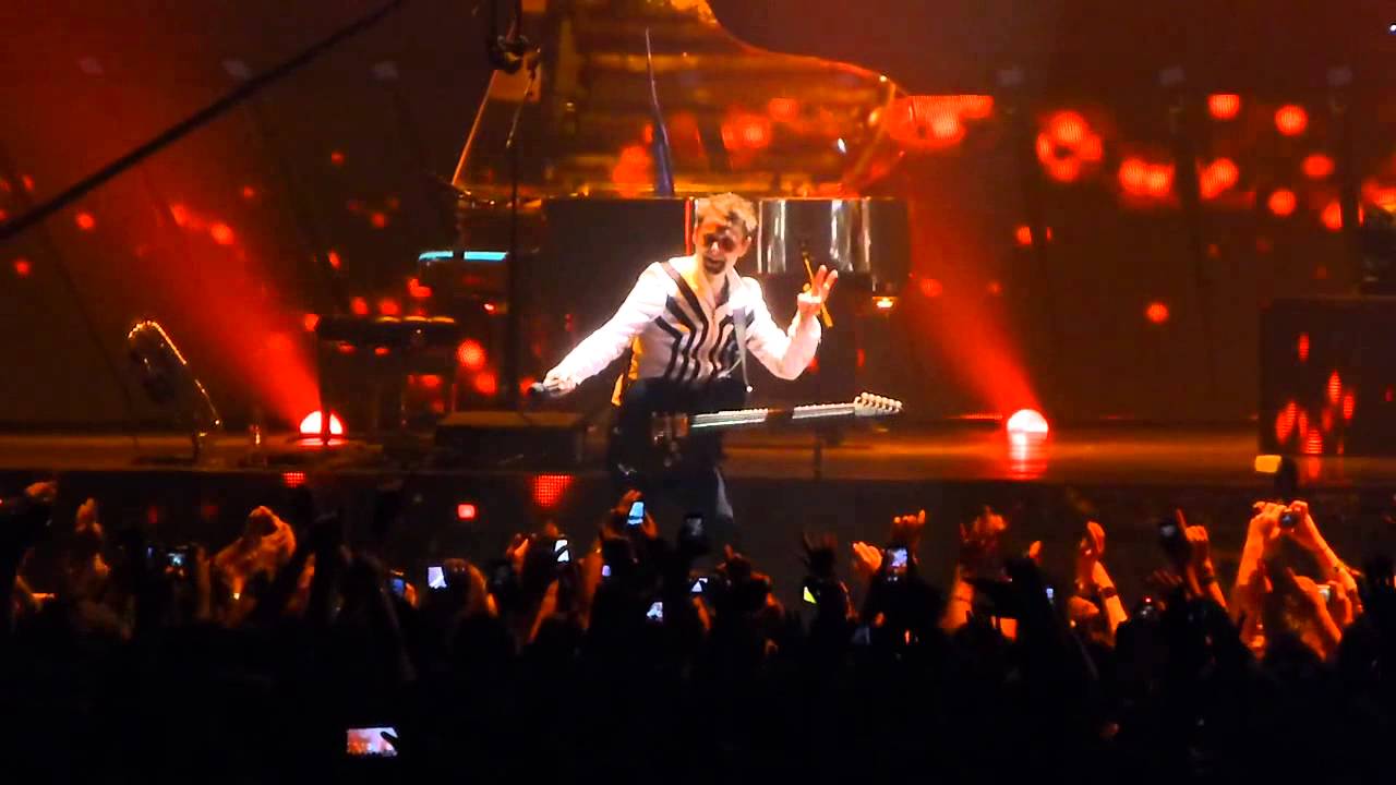 Muse - Starlight, live @ o2 Arena 26th October 2012 HD - YouTube