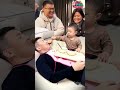 baby playing with dad,赤ちゃんはお父さんと遊びます