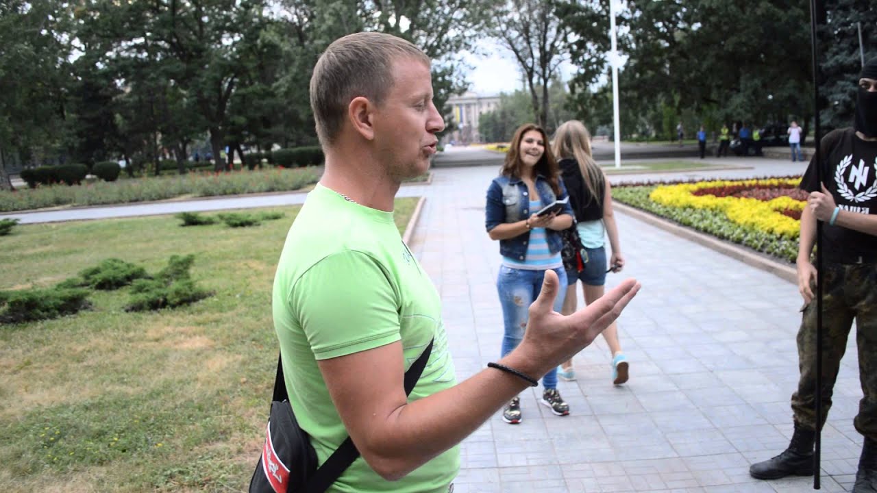 Дискуссия между активистами СНА и никоалевцем times herald record