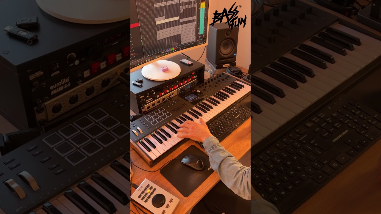 Dance Music with Original Bass Line and Synth Accompaniment Produced by Bass Fun