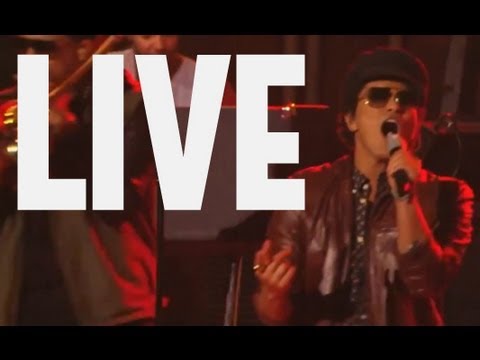 Bruno Mars - Treasure (Live performance)