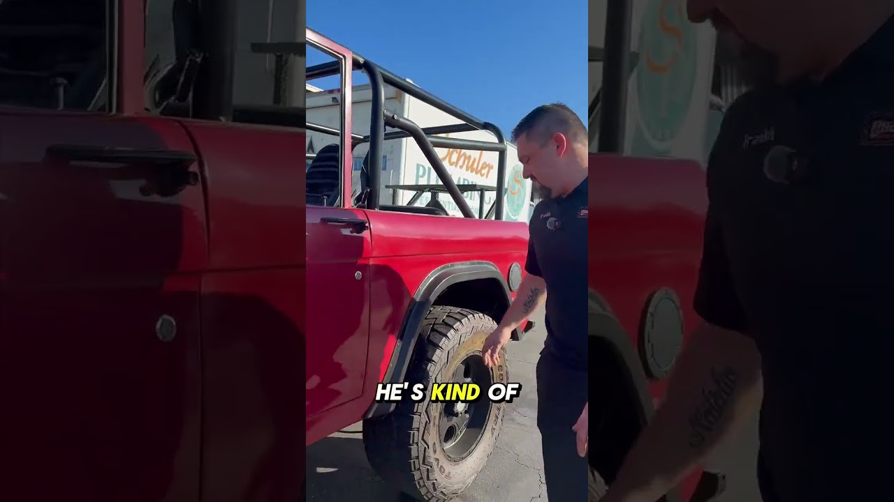 This CLASSIC BRONCO rolled in for a PROPER SERVICE 🫡🔥 