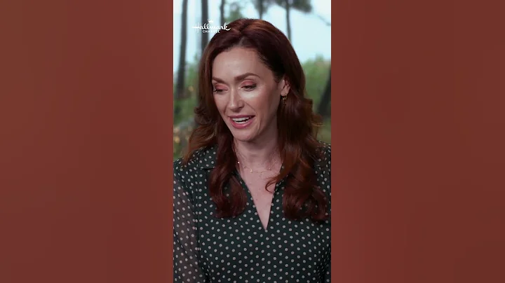 Sarah Power Talks About Christmas Memories - Hallm...