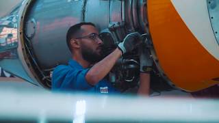 Training on a fully functioning airplane