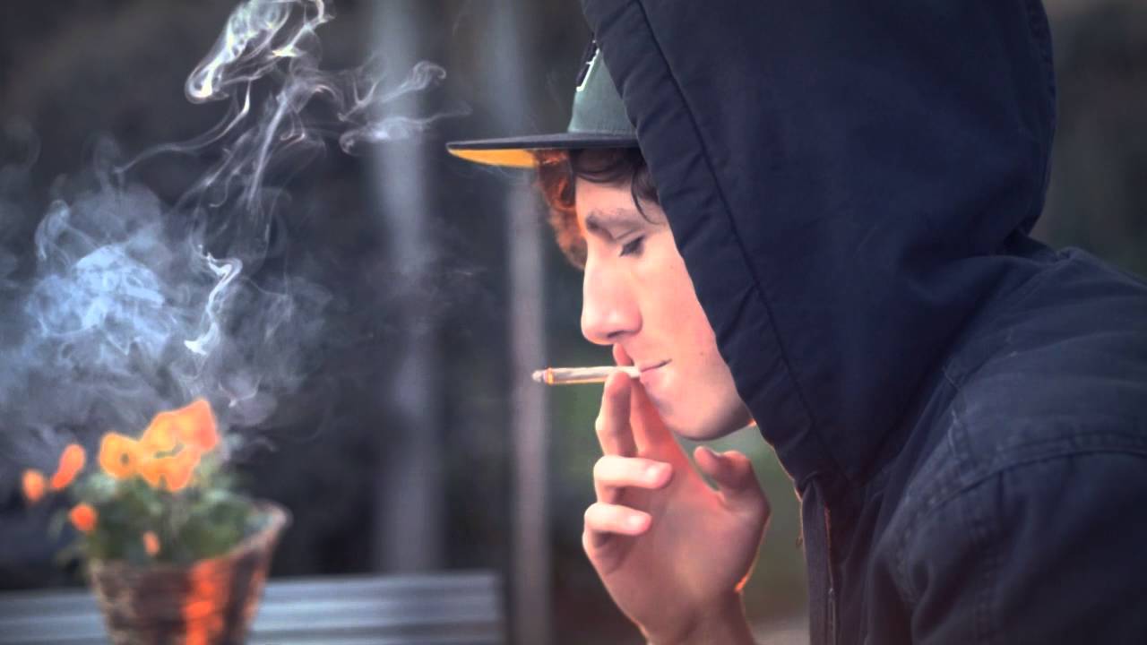 Cayman Cline - Memos & Slow-Mo Smoking - YouTube