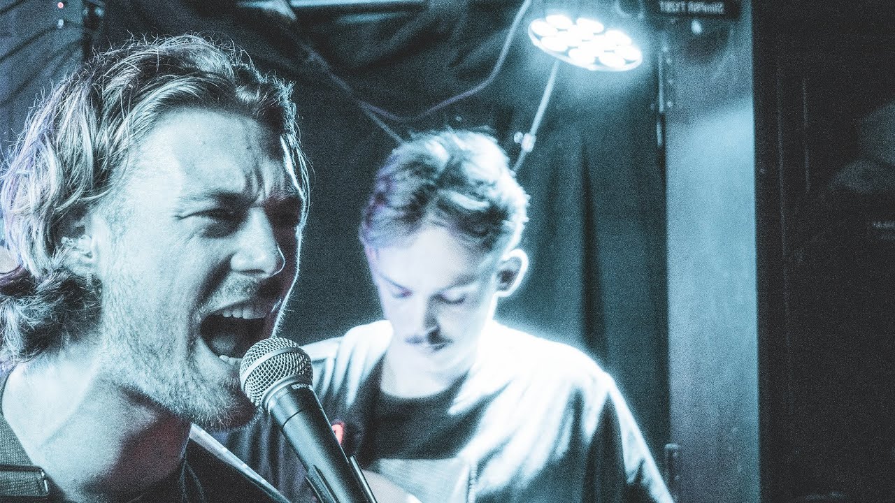 Red Camellia - Overburning (Live at Nevermind)