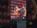 Por esta razón Shakira solo permite que este bailarín la toque