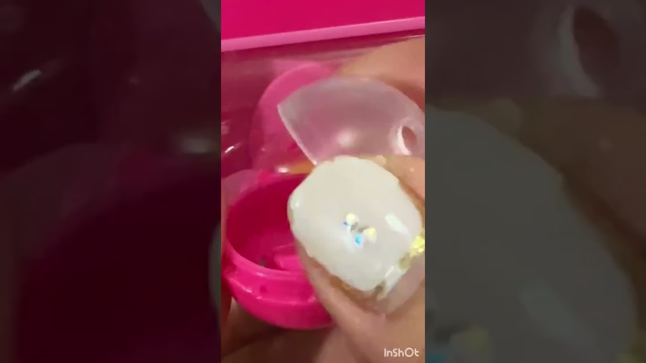 💞Super Cute HelloKitty Gacha Vending Machine 💞