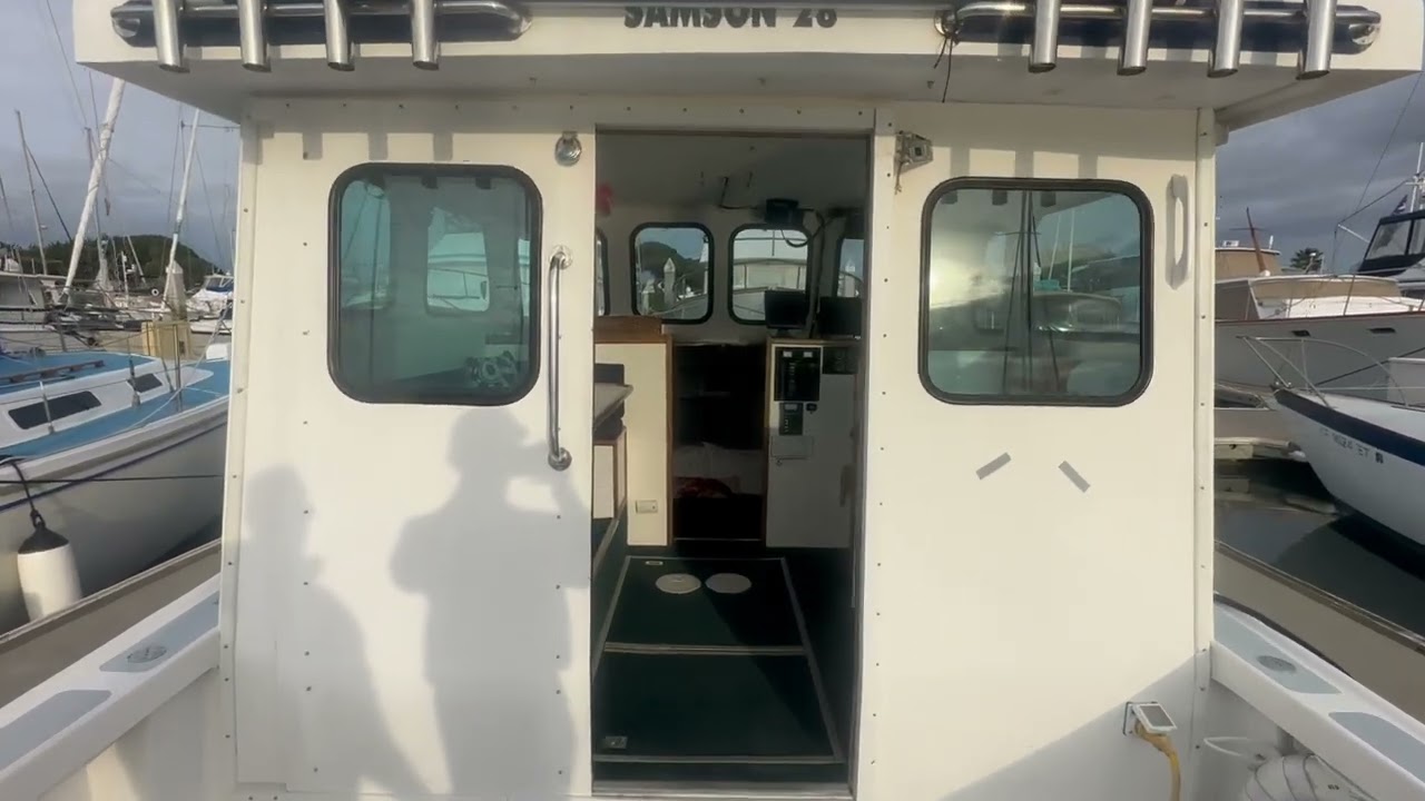 1999 28' Samson Real Yachts and Ship Sales