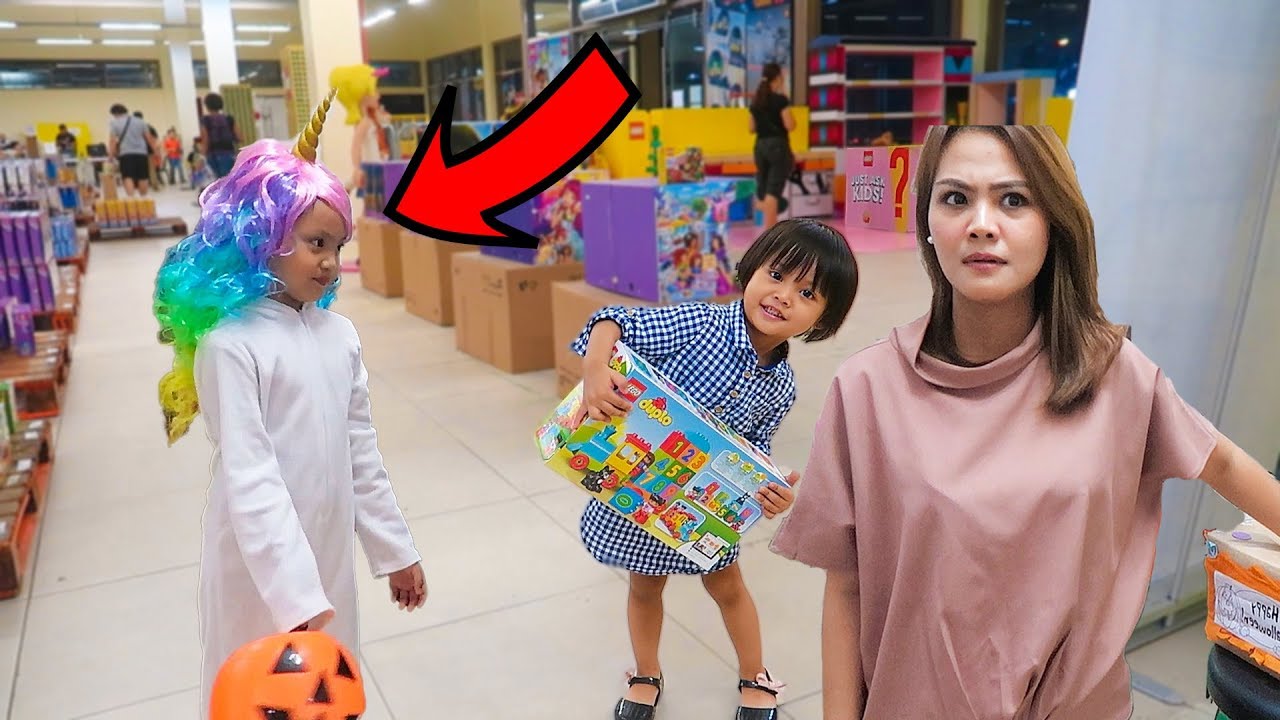 VLOG #95 : HALLOWEEN PARTY (HINAKOT LAHAT NG PRIZE) + LEGO SHOPPING (BUY1 TAKE1)