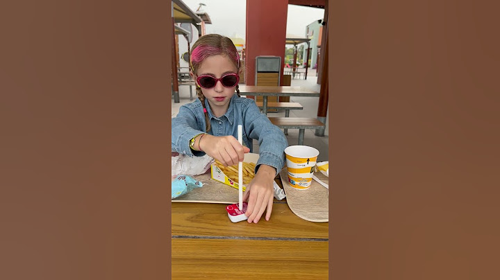 Giorgia fa scherzo a Papà Salvo al McDonald's! #salvoegiorgia #shorts