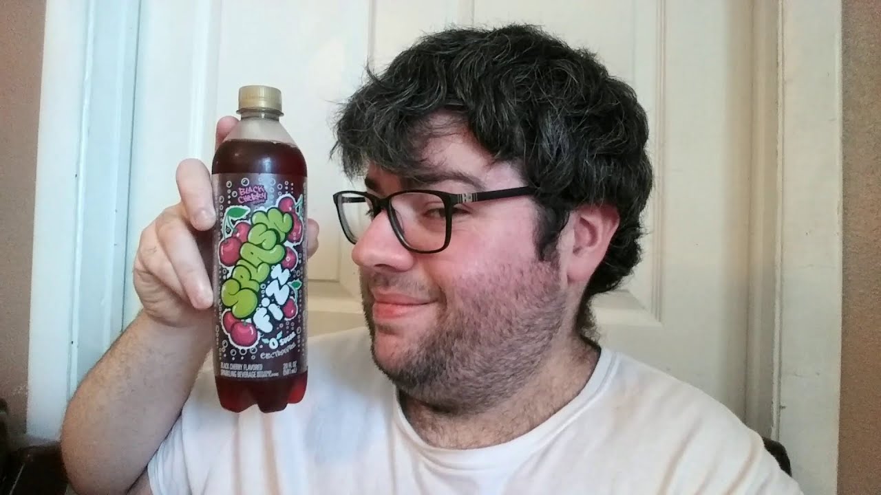Deadcarpet Tries The Black Cherry Splash Fizz Sparkling Water