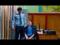 Мейрам күні жұмыс істеп отырған қызметкерлер - Тематик Show