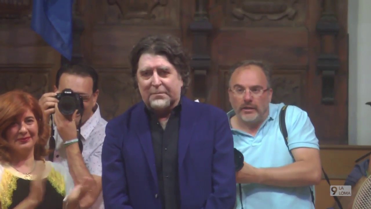 Eventos · Entrega de la Medalla de Oro y Título de Hijo Predilecto de Úbeda a Joaquín Sabina 1 Eventos · Entrega de la Medalla de Oro y Título de Hijo Predilecto de Úbeda a Joaquín Sabina