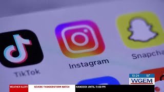 Missouri considering bills that enforce age verification for social media apps