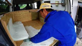 宮古島ダイビング　FRP作業風景　車荷台編　1/2