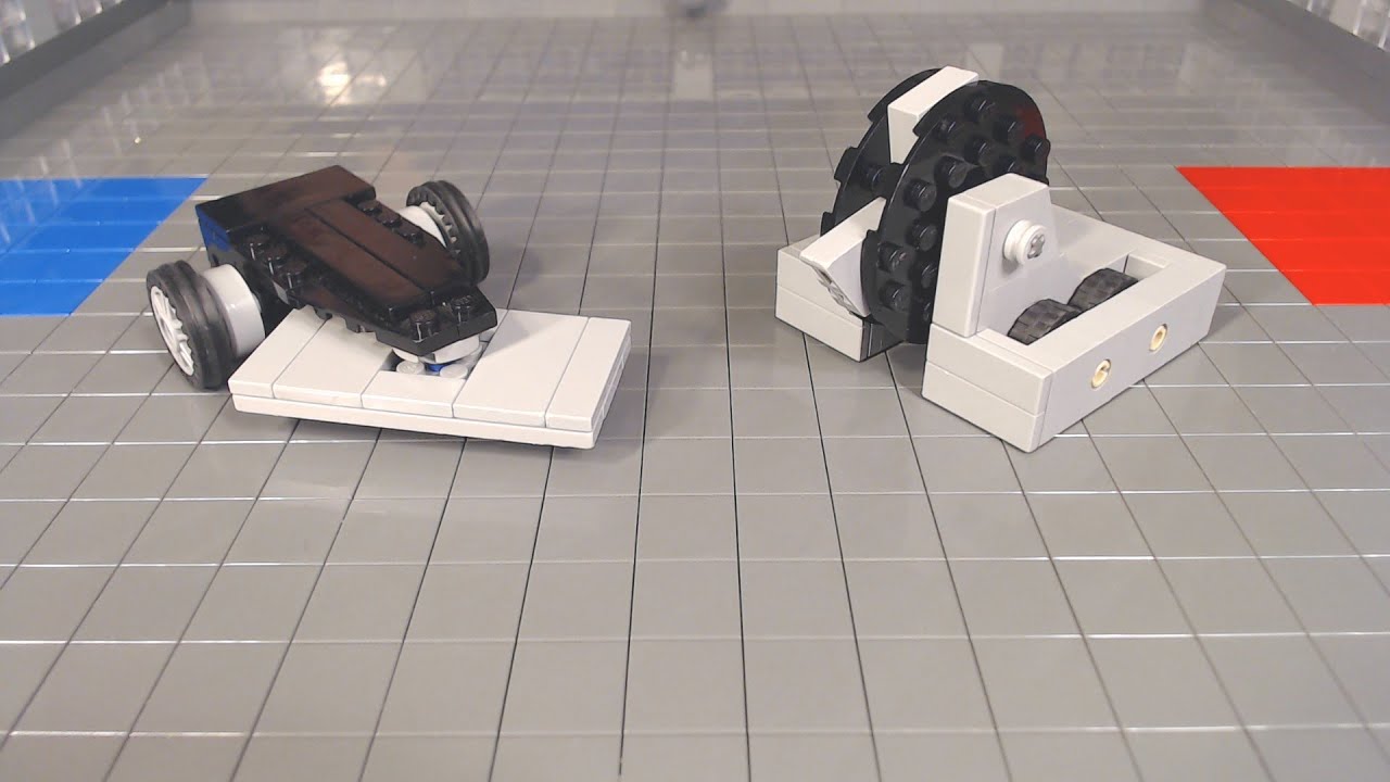 Lego Battlebots Tombstone vs Titan - YouTube