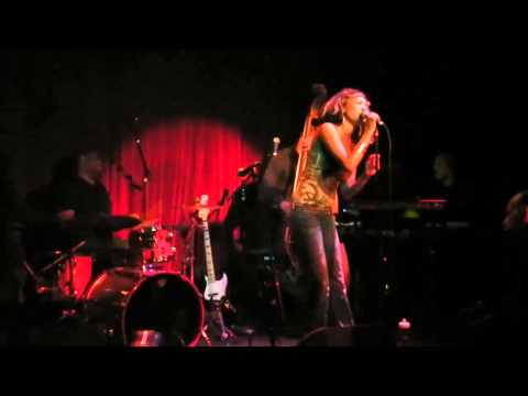 Putar Till the End - Judith Hill