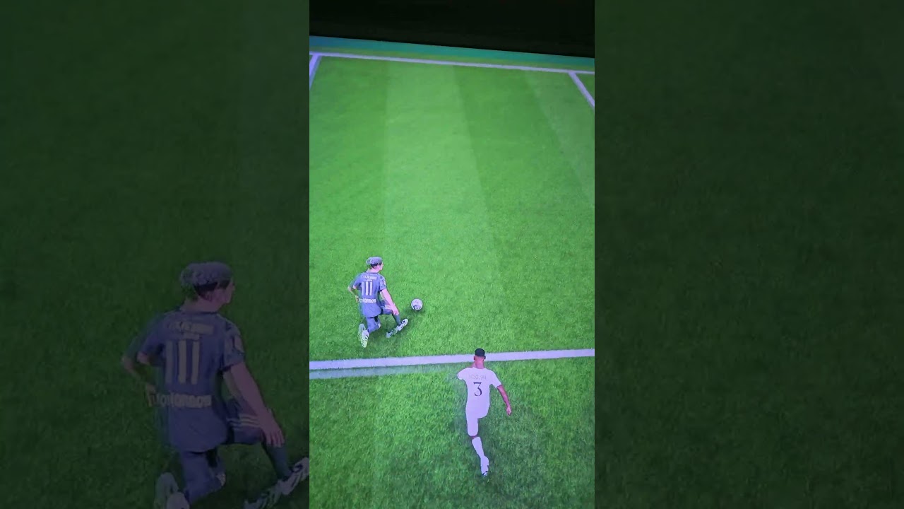 QUE CAVADINHA NO GOLEIRO(EA FC26)