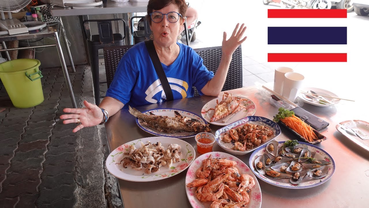 BEST SEAFOOD MARKET!! NAKLUA FISH MARKET PATTAYA THAILAND YouTube