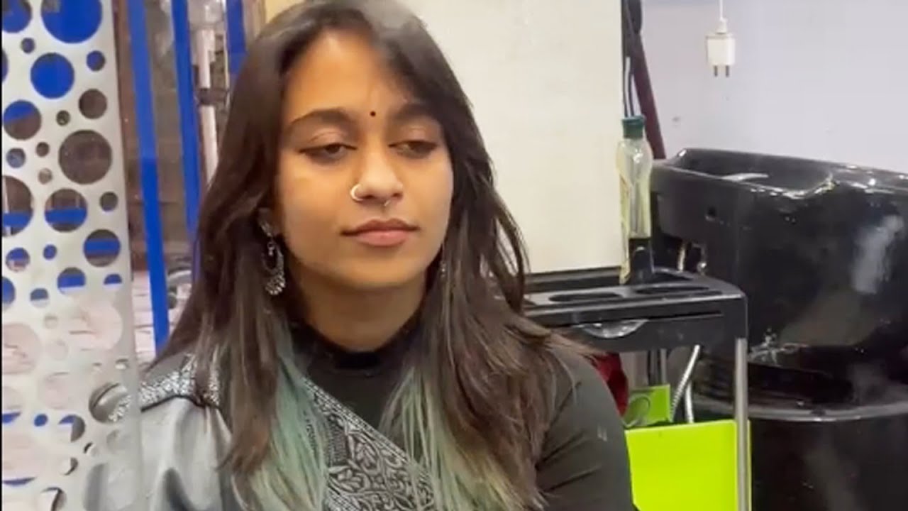 Она любит экспериментировать со своим образом.