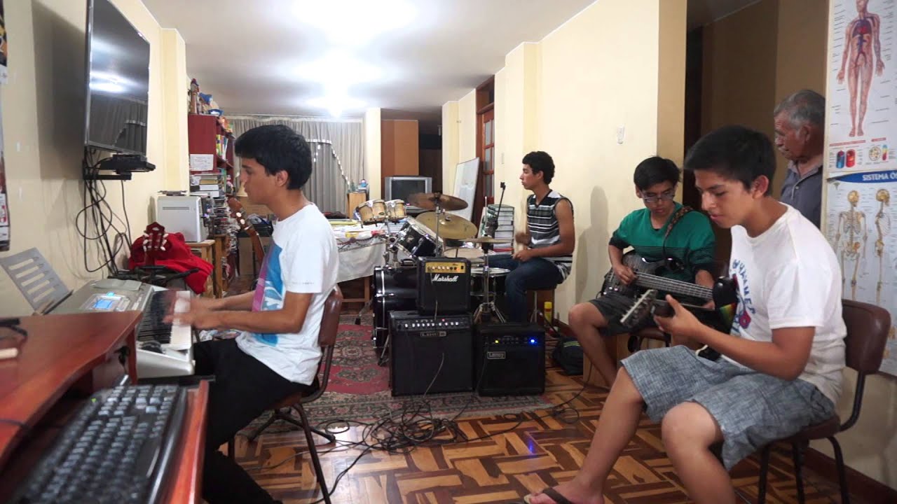 Tiësto & KSHMR feat. VASSY - Secrets ( Vohemia Cover )