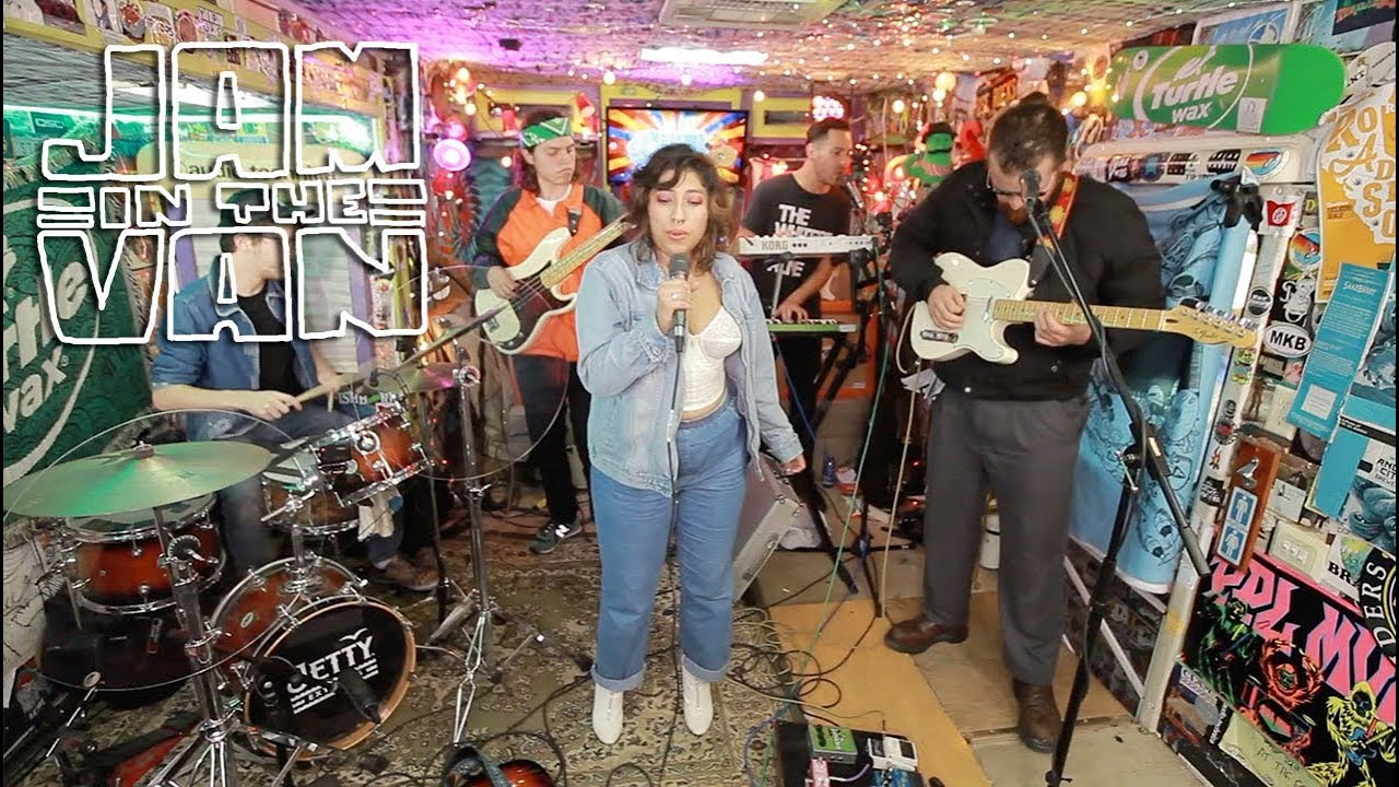 OAK PALACE - "Disagreements" (Live at JITV HQ in Los Angeles, CA 2019) #JAMINTHEVAN