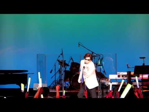 蔡楓華情與歌演唱會 - 愛不是遊戲 14-10-2012
