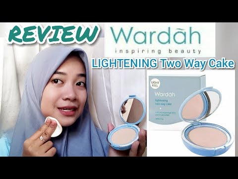 Wardah Two Way Cake Light Feel | Editors Review. 