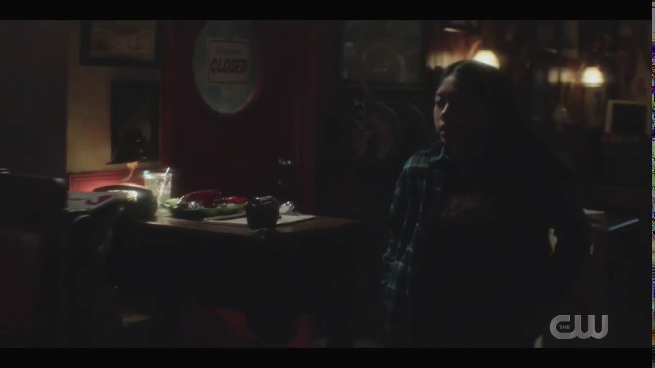 Nancy Drew 2x06 - The group arrives at the Claw and save George’s sisters from the Lamia