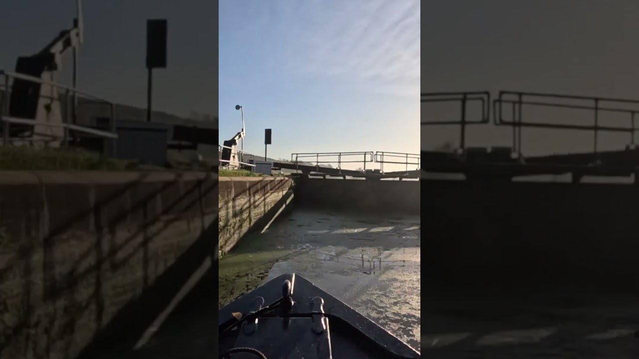 Knostrop Lock to Woodlesford Lock on the Aire & Calder Navigation