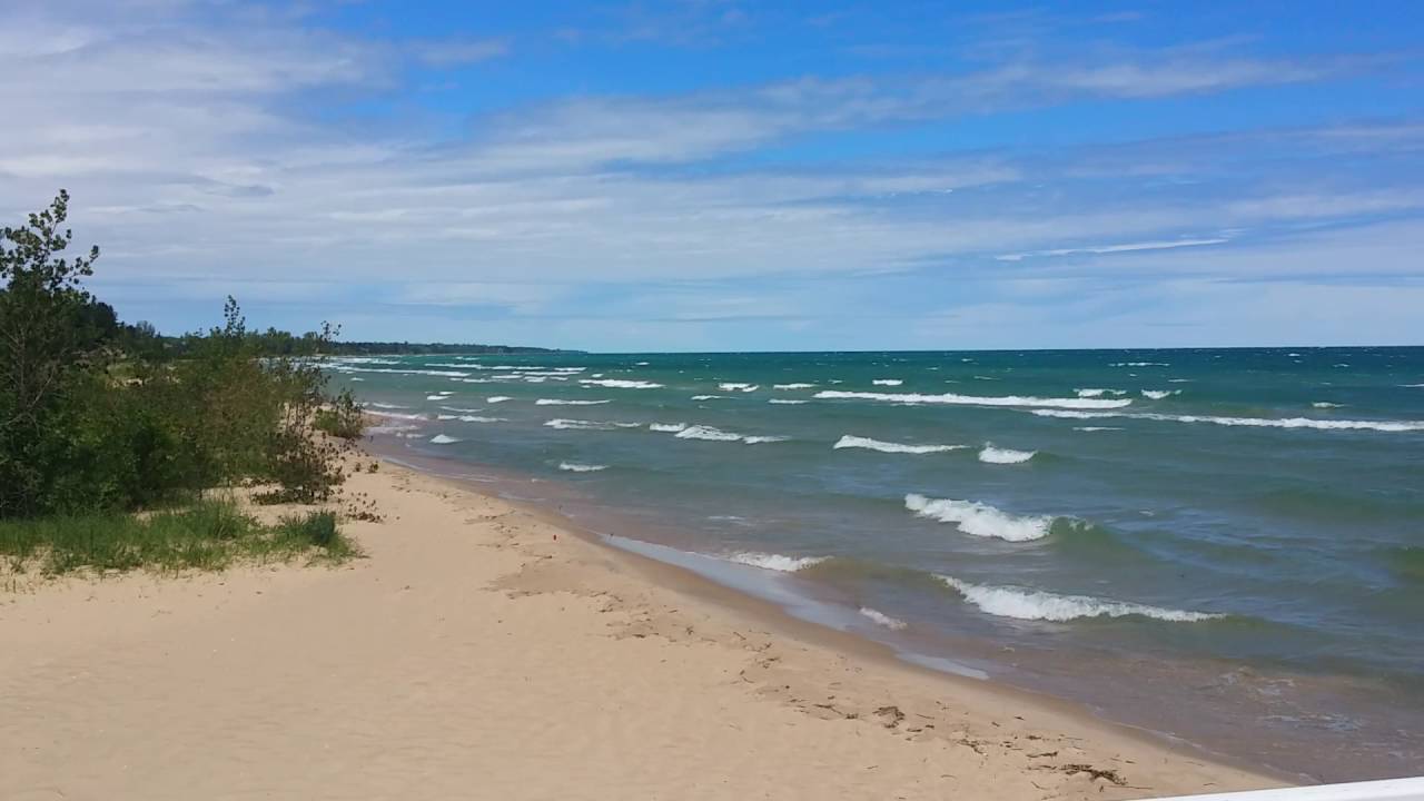 Lake Huron at Rogers City Beach on a windy day YouTube