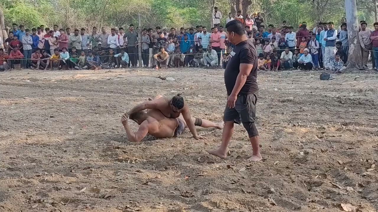 दंगल कुश्ती बाबा भिखादास के स्थान पर #trending #video 