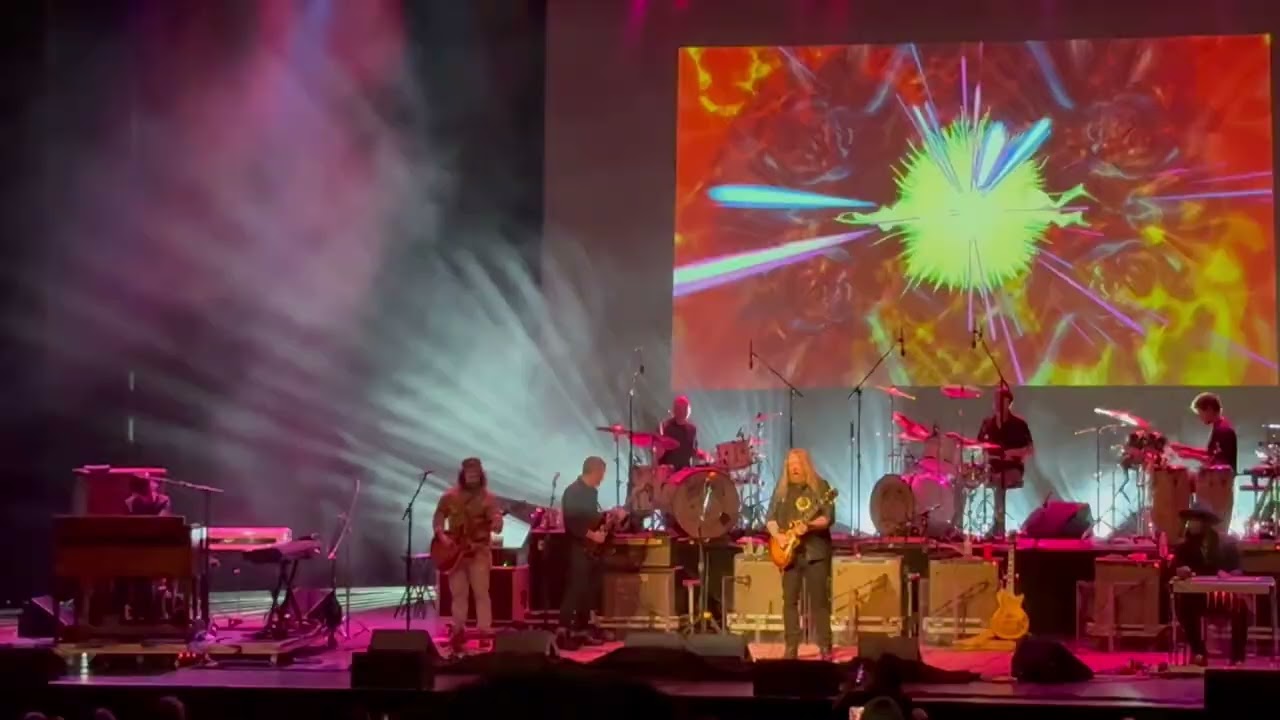 Allman Betts Band Family Revival - Dreams - 2025-12-04 - Oakdale Theatre Wallingford, CT