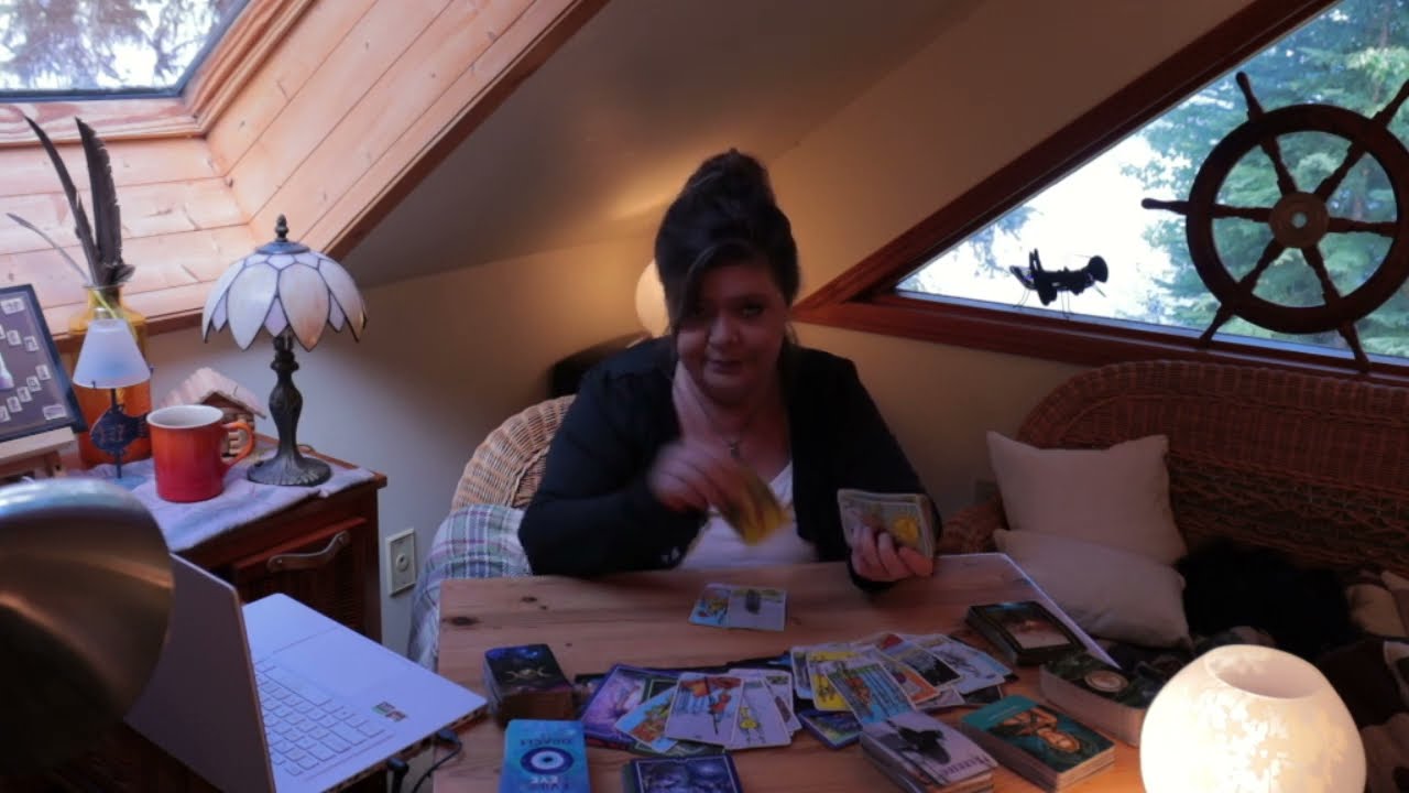 WELL IF WONDERS NEVER CEASE! THEY FINALLY SPEAKING UP TO DEFEND YOU! THEY MAKE ME SICK!